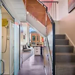 Seriously Cool City Pad!