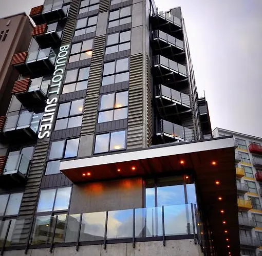Boulcott Suites