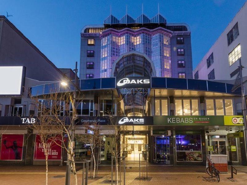 Oaks Hotel 4*