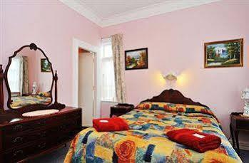 Richmond Bed & Breakfast 2*