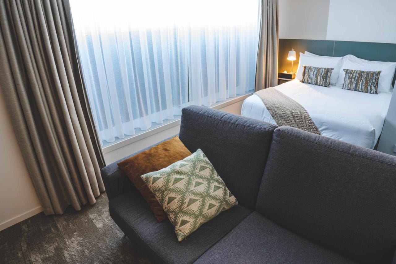 Sojourn - Riddiford Hotel
