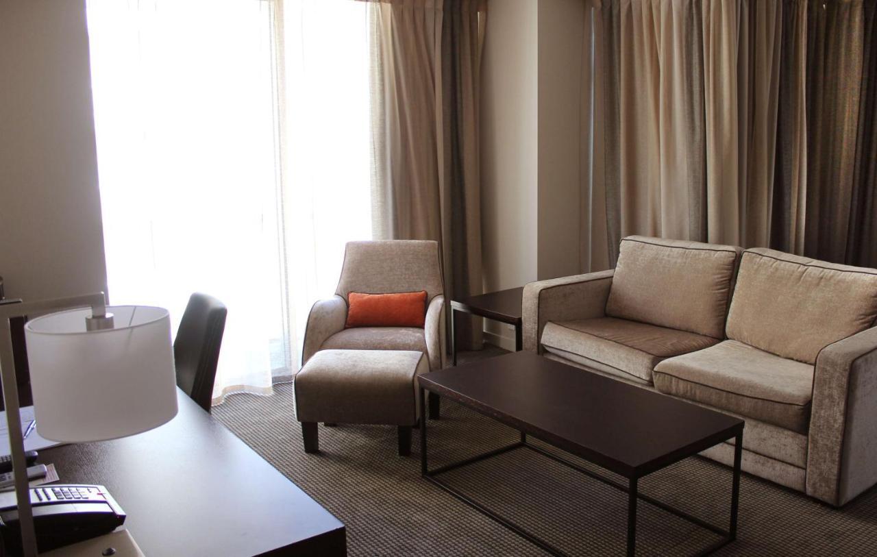 Rydges Hotel 4*