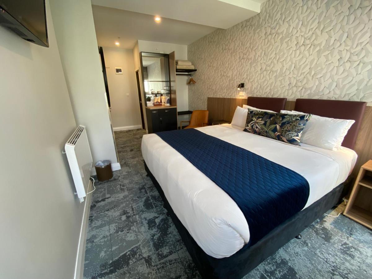 Trinity Hotel 3*