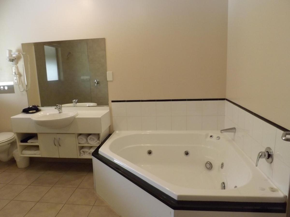 Motel Southgate Motor 3*