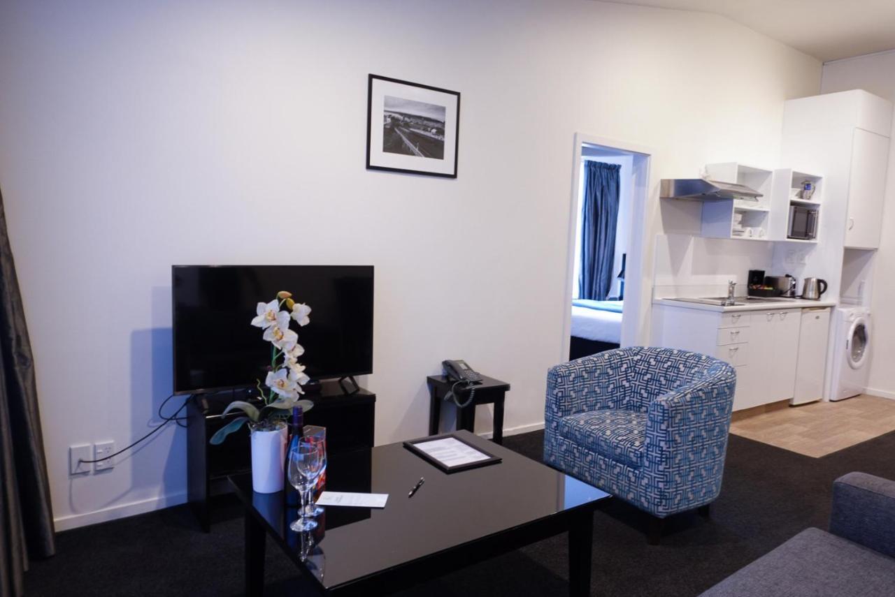 Gilmer Aparthotel 4*