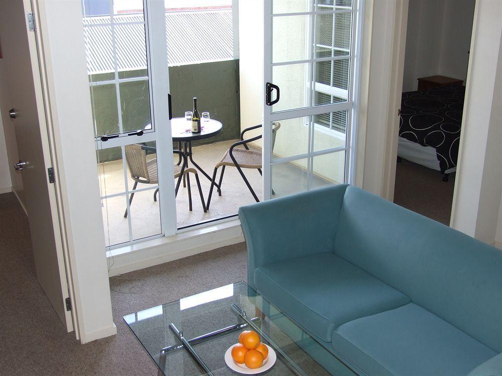Aparthotel Courtenay Village