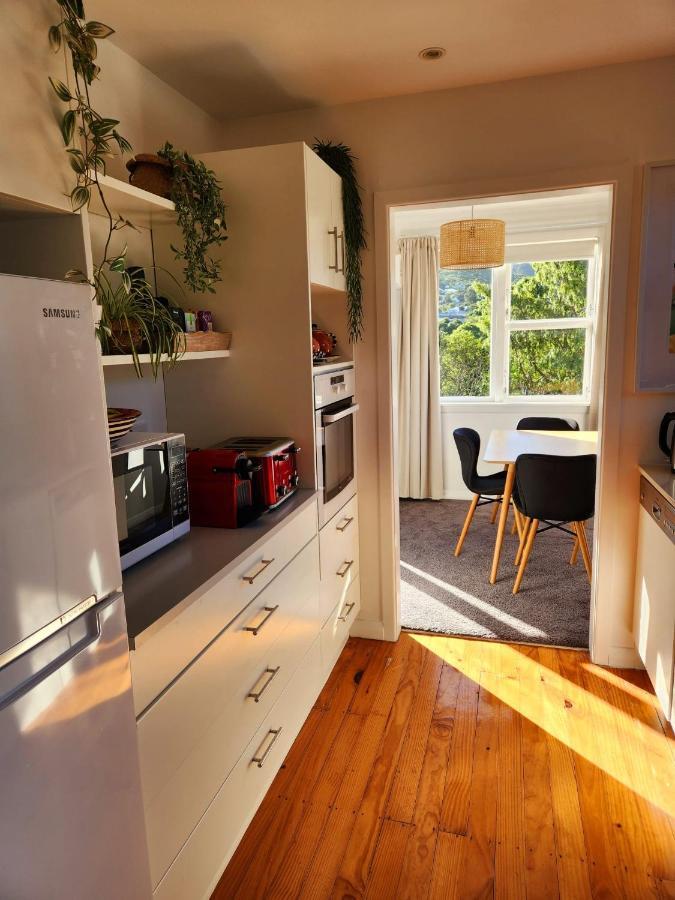 Abode On Abbott Apartment