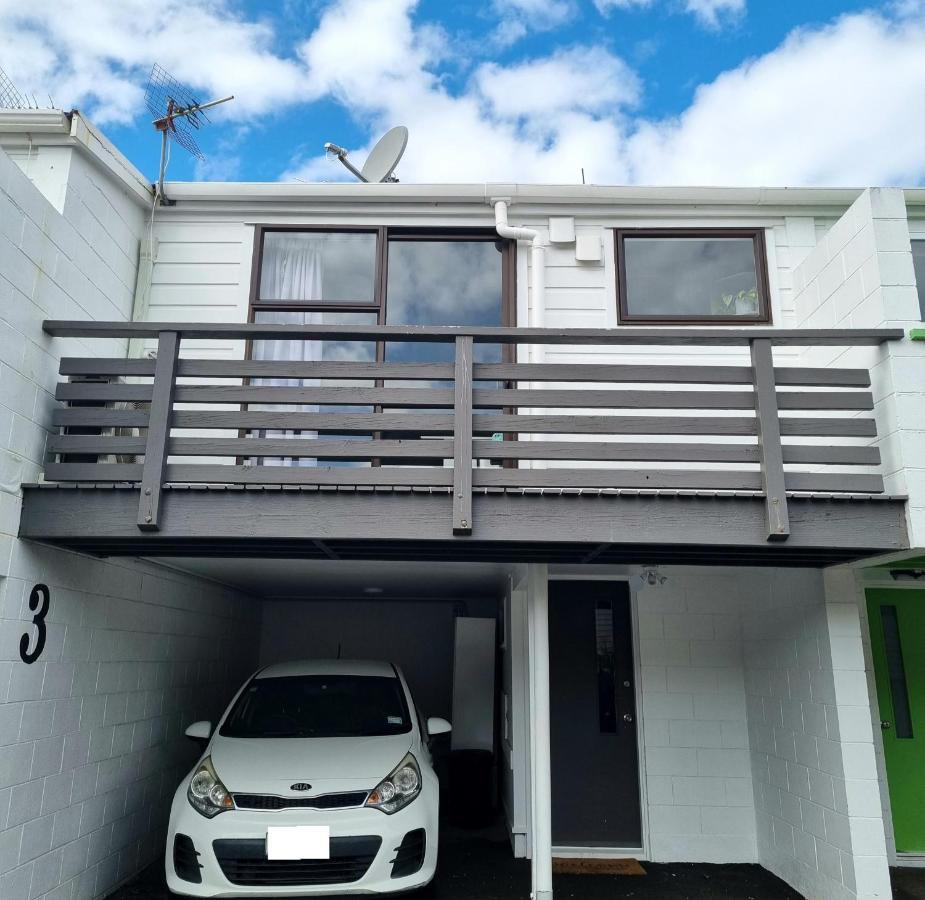 Linden Haven * Wellington