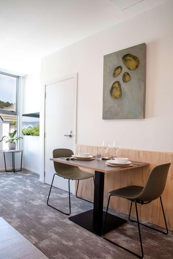 Sojourn - Riddiford Hotel 4*