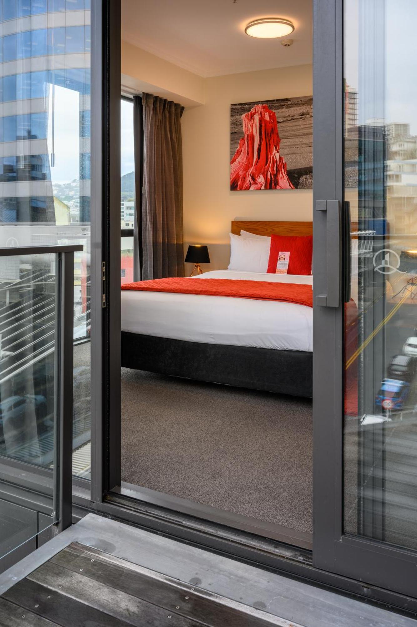 Boulcott Hotel