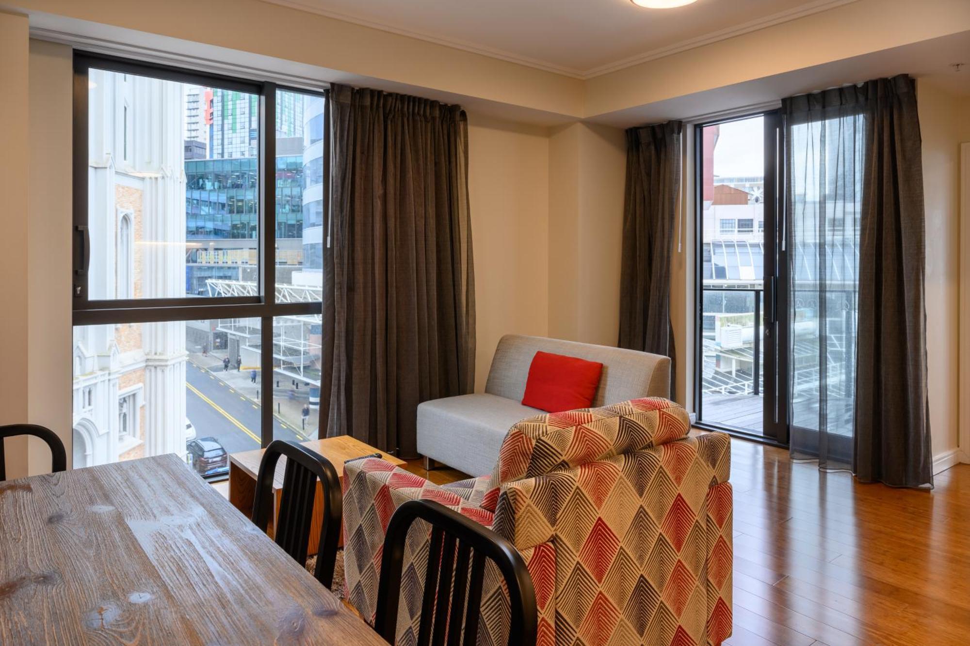 Hotel Boulcott 5*