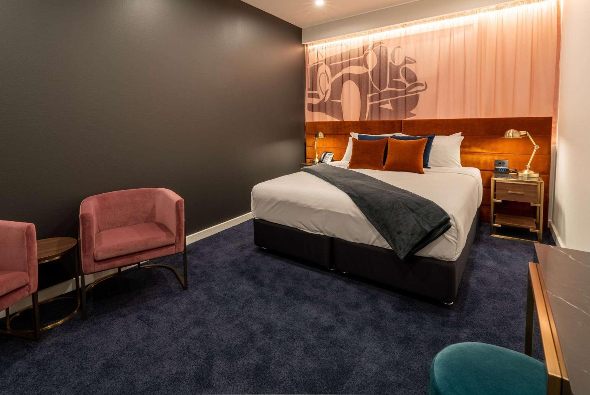 Tryp By Wyndham Wellington, Tory Street