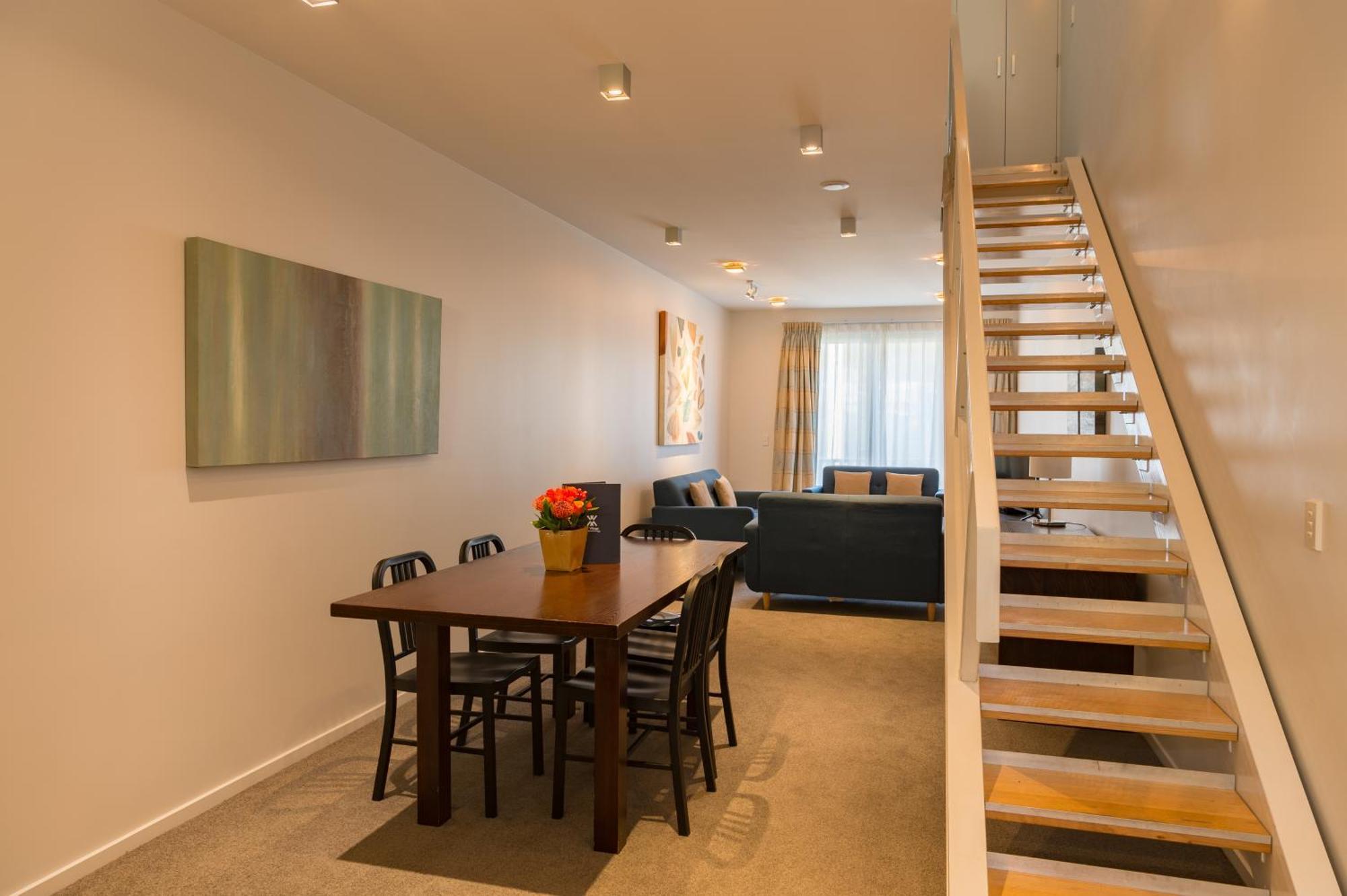 Boulcott 5* Wellington