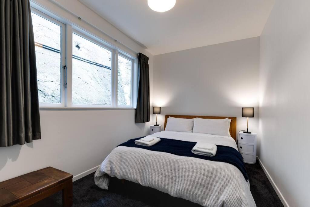 Ideal Location For Groups, Family, Friends Or Work Villa Wellington