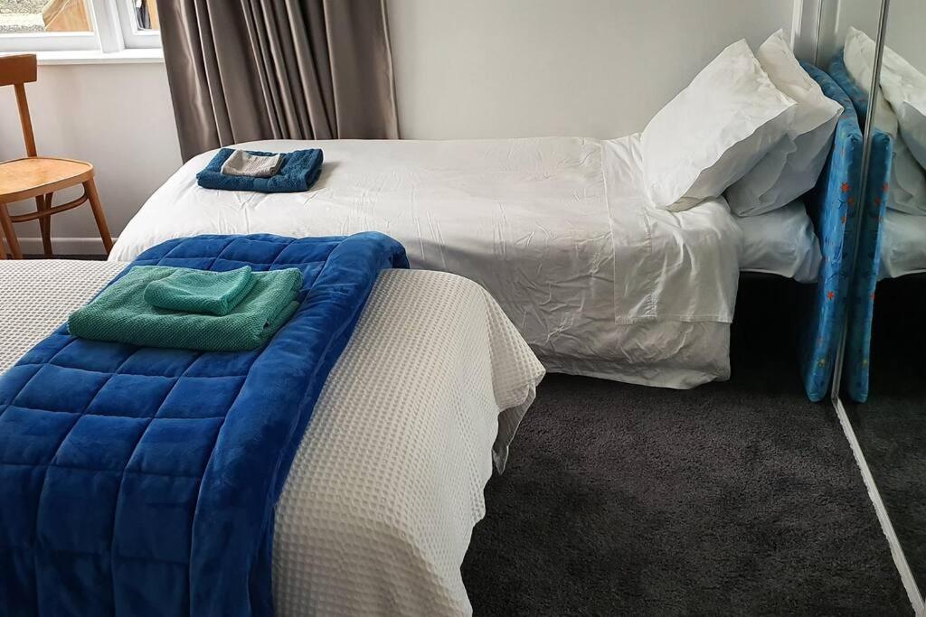 Ideal Location For Groups, Family, Friends Or Work Villa *