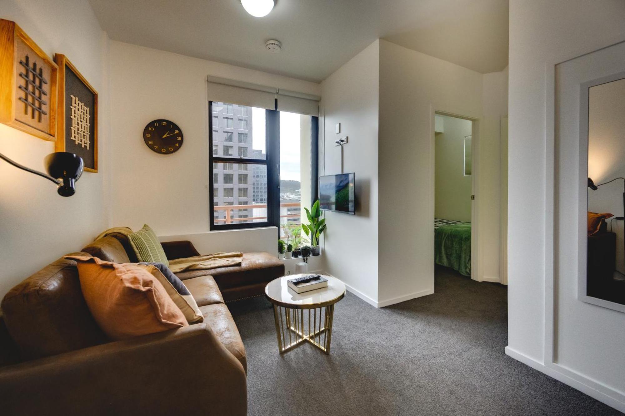 Apartment Floor Sanctuary *