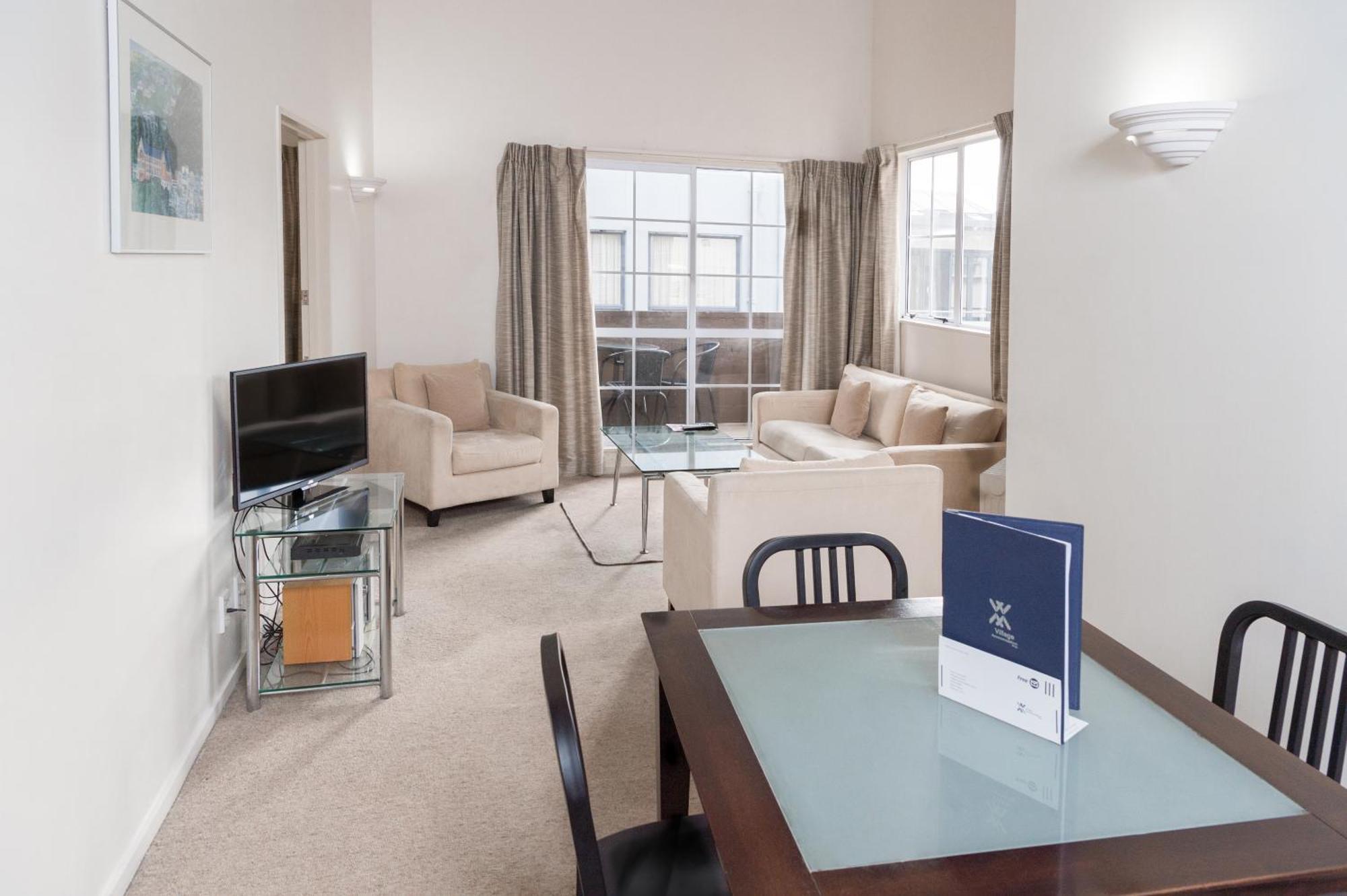 Courtenay Village Aparthotel