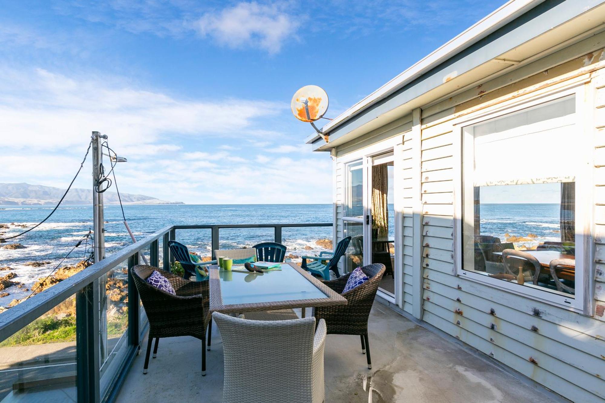 Pacific Ocean Seafront 3b2b Near Airport *