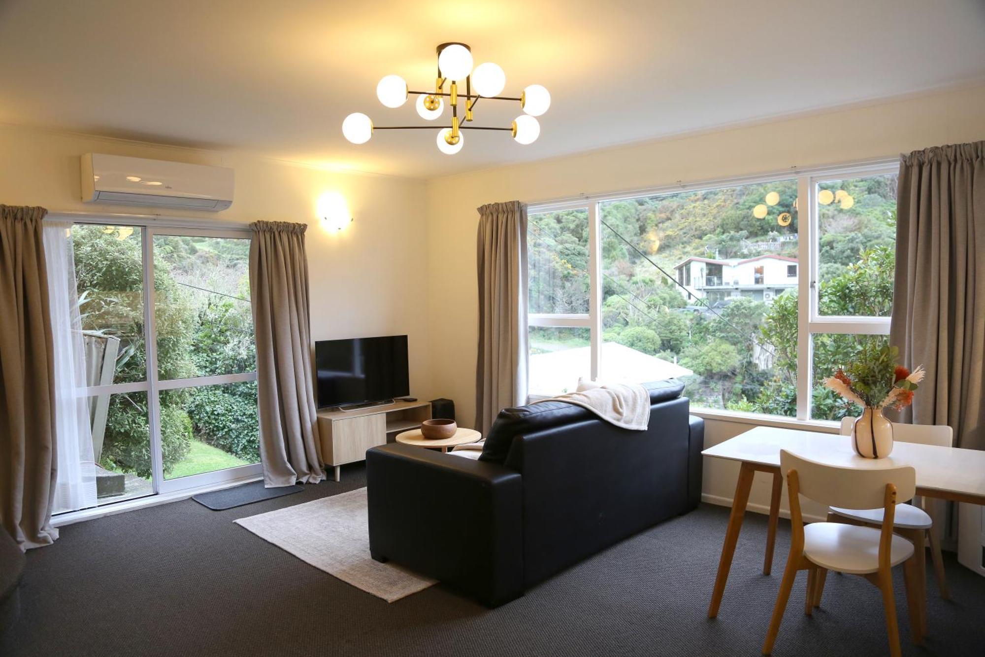 Skyline Haven - Entire - Free Parking, Espresso, Netflix - 15m To Cbd, Stadium, Ferry Apartment