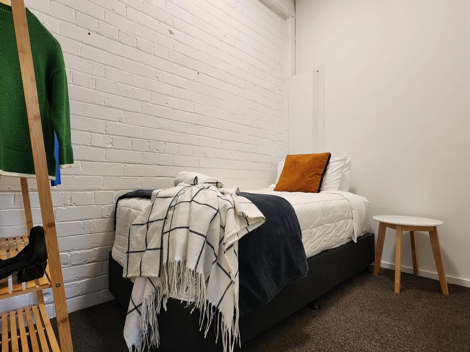 U On Webb Apartment *