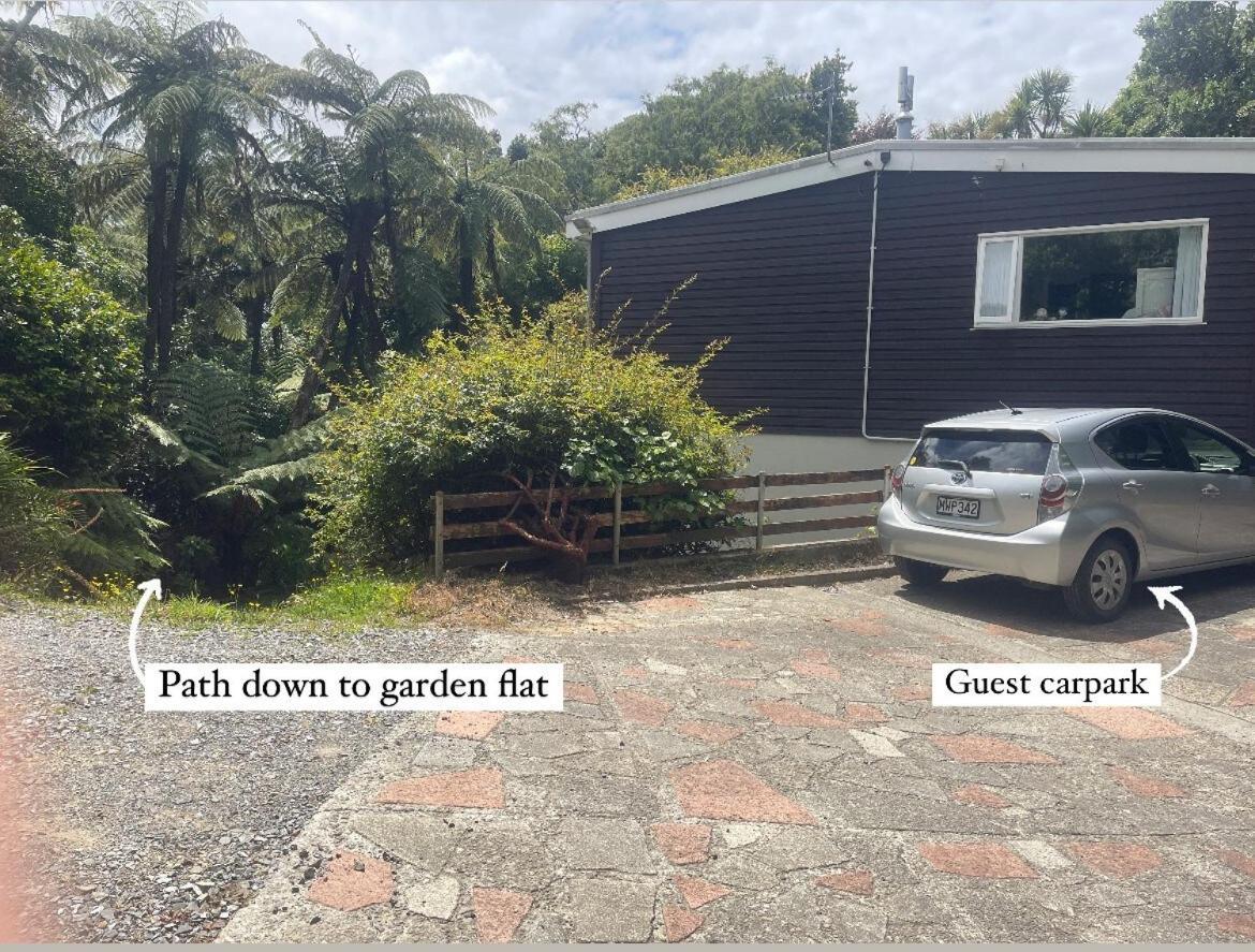Garden Flat In The Bush *