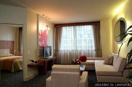 Adina Citylife Hotel