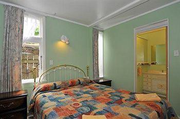 Richmond Bed & Breakfast 2*