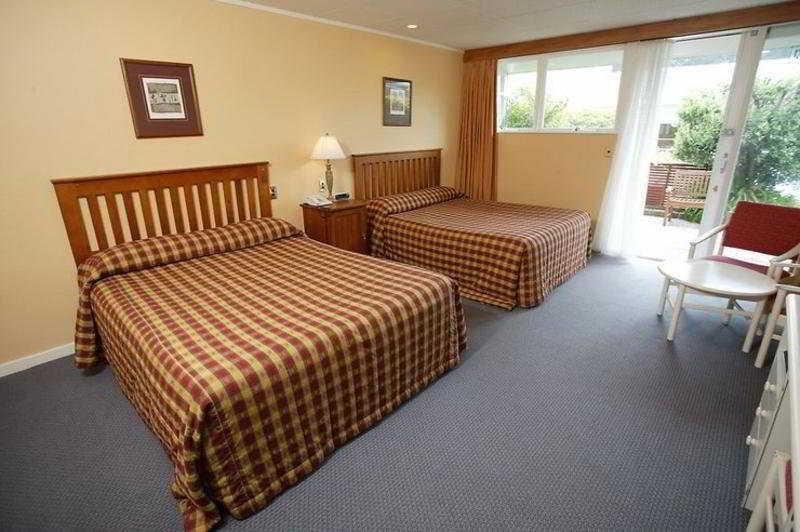 Brentwood Hotel 3*
