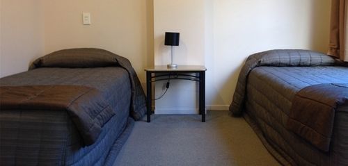 Southgate Motor 3* Wellington