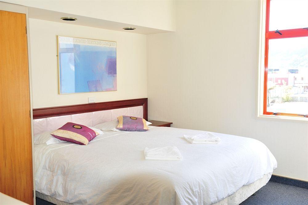 Harbour Motor Motel