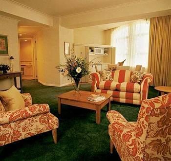 Quest 4* Wellington