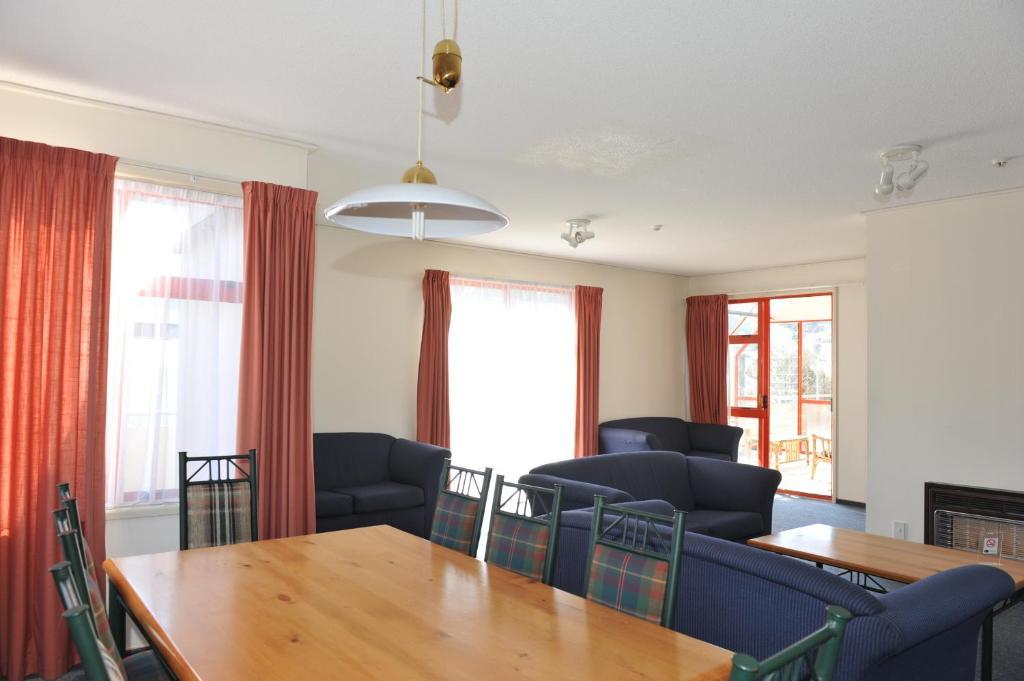 Harbour Motor 3* Wellington