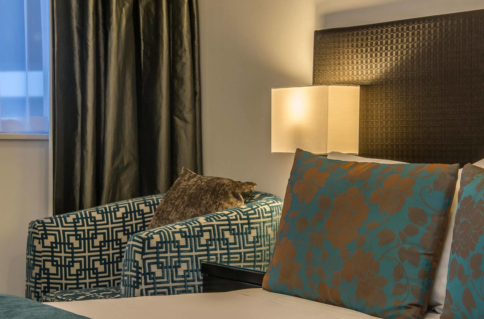 Gilmer Aparthotel