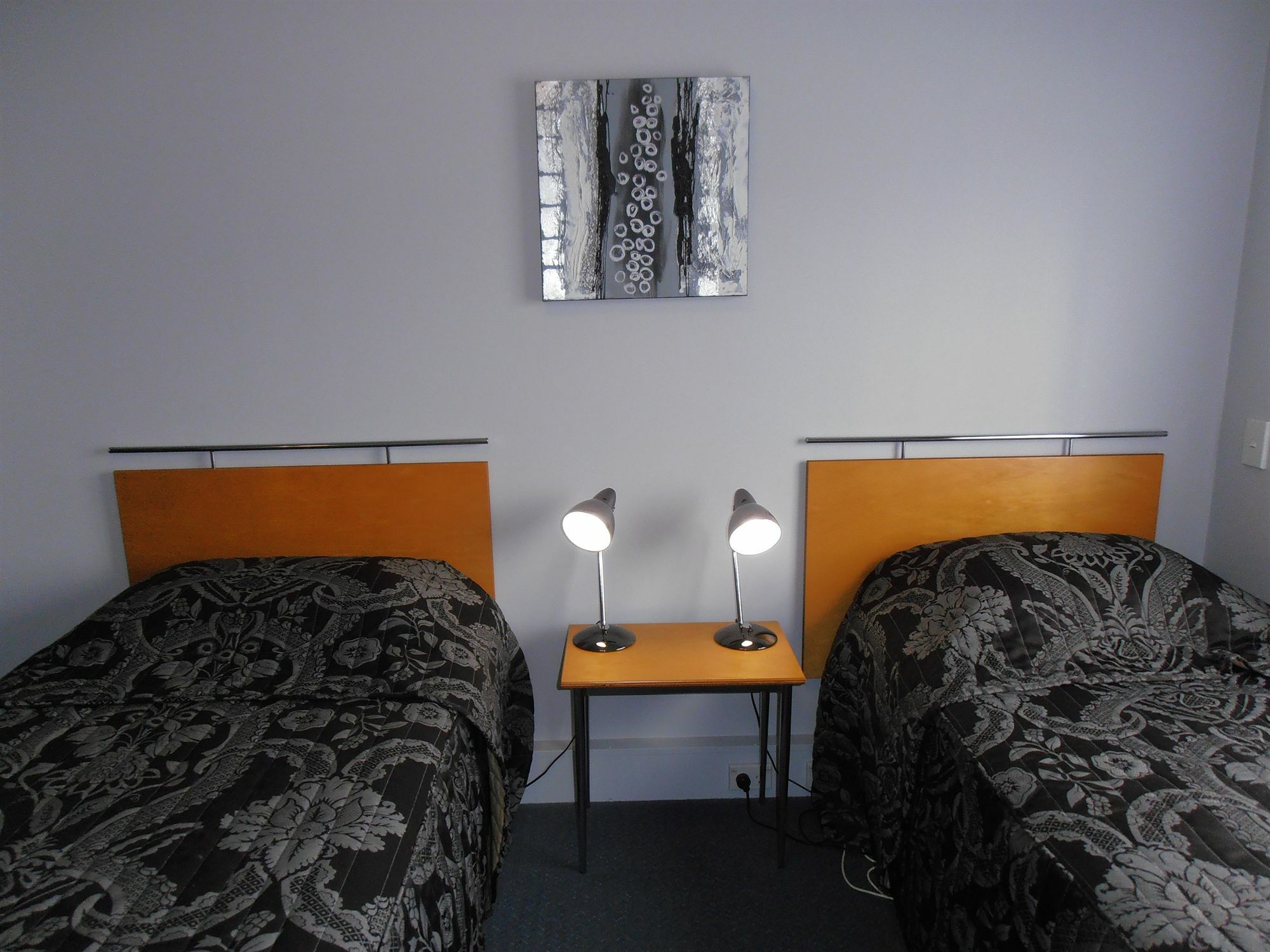 Western 4*