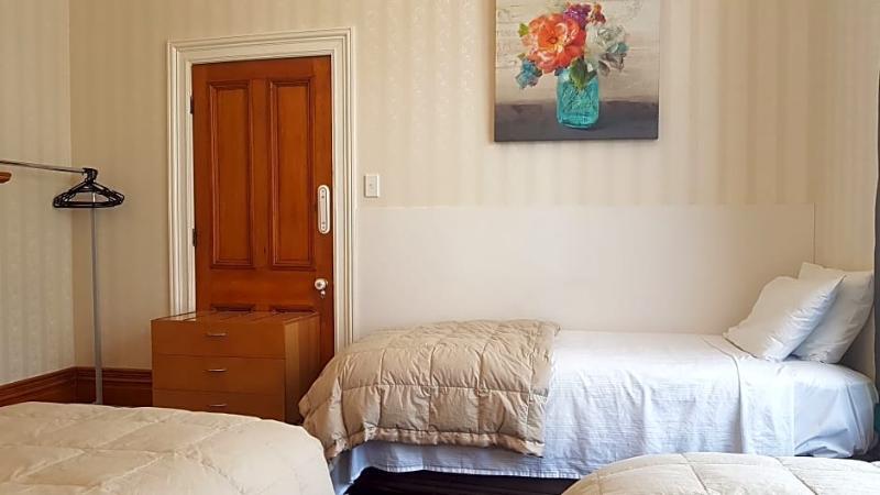 Apollo - Free Parking Motel 4*
