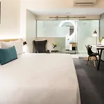 Hotel Room @ 89 Courtenay Place