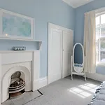 Thorndon Heritage Listed Villa