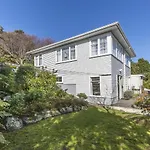 Lemon Tree Apartment Tawa