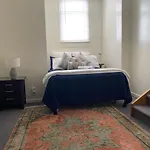 Private, Comfortable Studio.