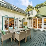 Woburn Retreat, Luxury Home For Perfect Getaway