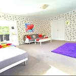 Warm, Tidy , Quiet Vacation Home