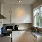 Wellington Single Bedroom