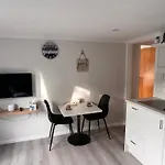 Hill View Abode Tawa