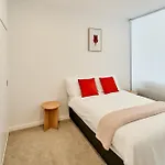 Victoria, 2-Bedroom Apartment