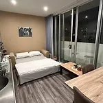 Sunny And Central Wellington Apartment
