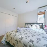 Sunny Family Retreat & Comforts