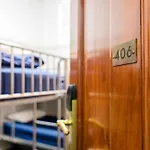 The Cambridge Hotel & Backpackers