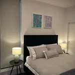 City Style Apartment