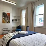 U Suites On Cuba