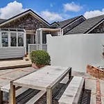 Wellington Luxury Escape